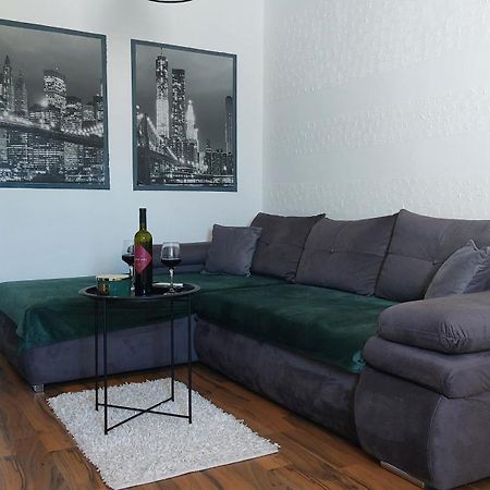 Apartment Zana Пировац Экстерьер фото