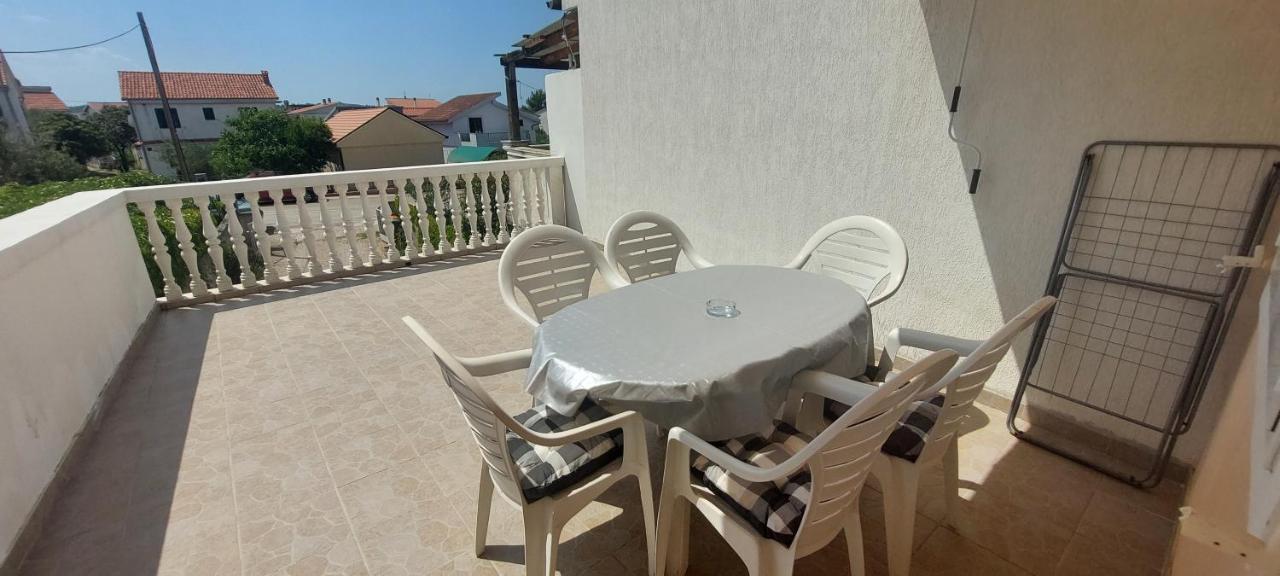 Apartment Zana Пировац Экстерьер фото