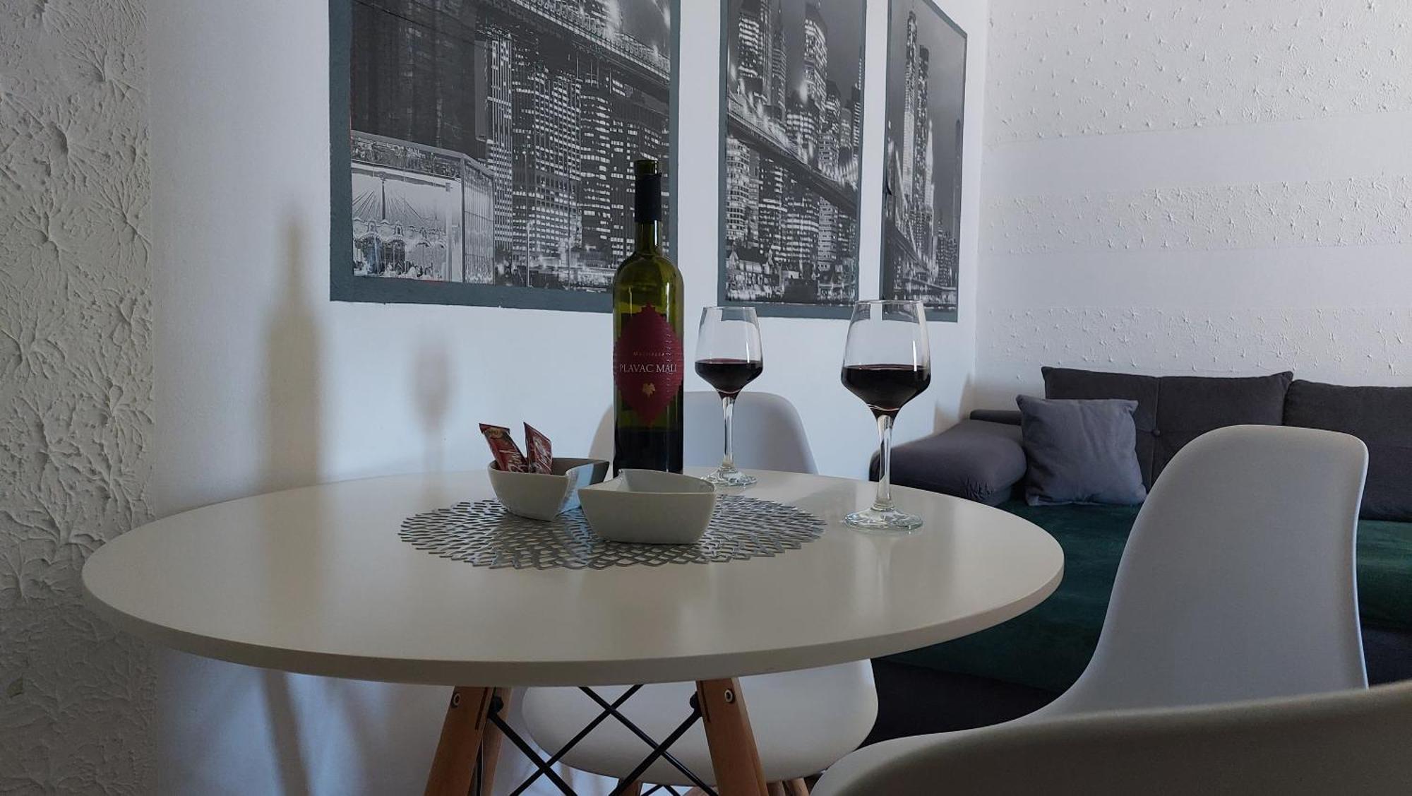 Apartment Zana Пировац Экстерьер фото